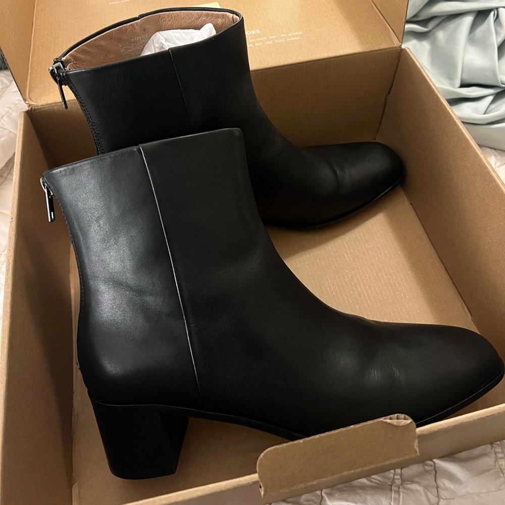 NEW Madewell Essex Ankle Boot